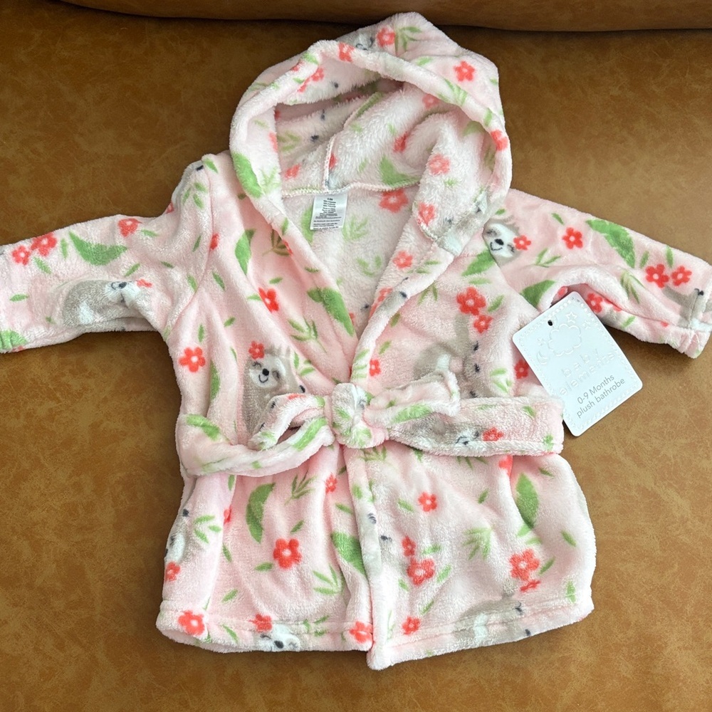 New! Baby Elements Plush Pink Floral Kids Bath Robe - Sloths - Size 0 - 9 months